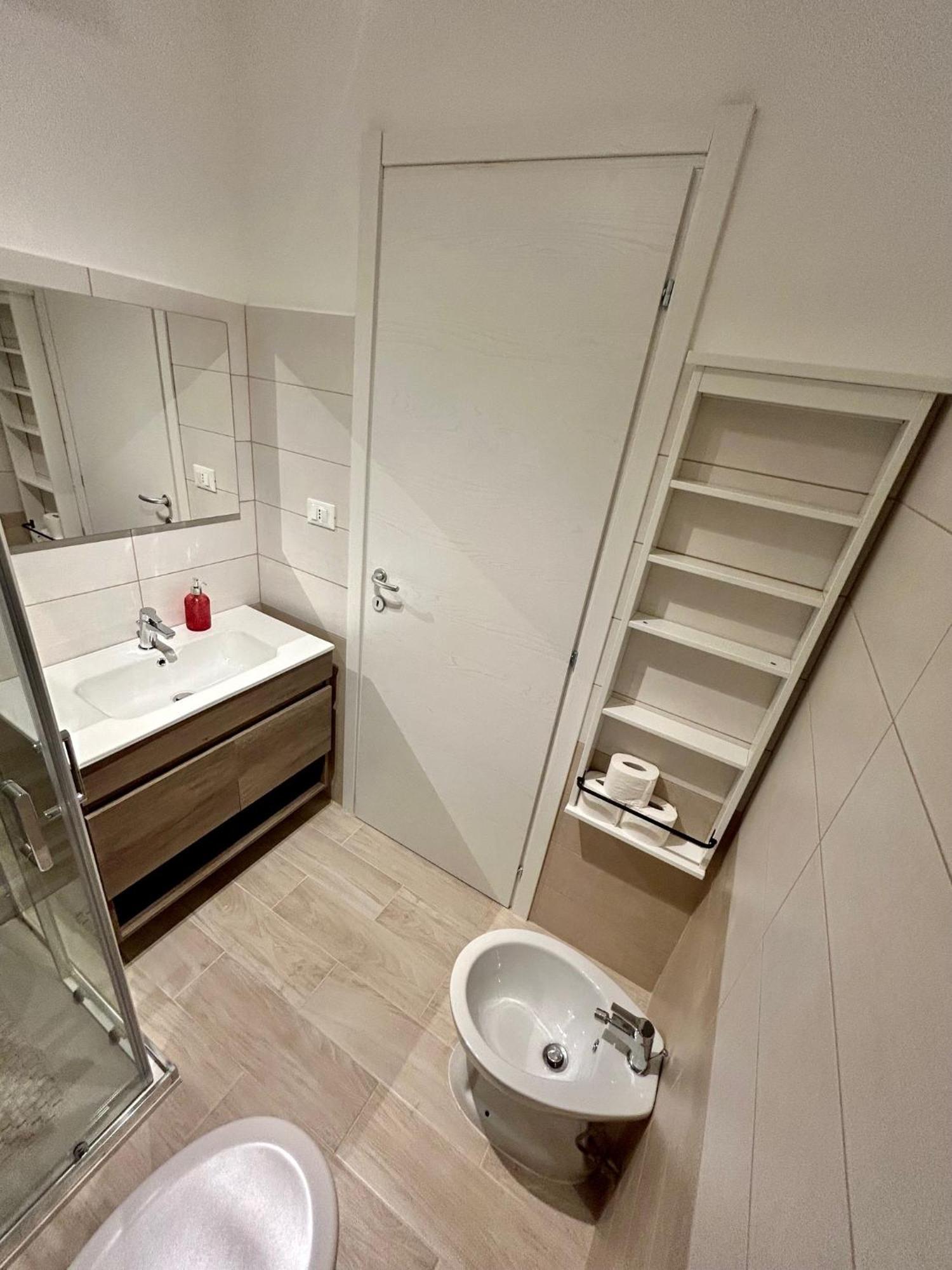 Residence Zar 6 Τεργέστη Εξωτερικό φωτογραφία